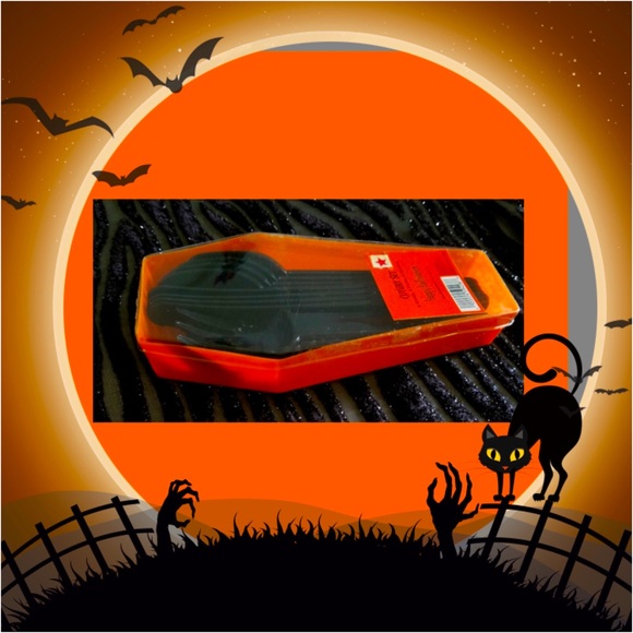 🎃Halloween 3-piece Party Table Set: Napkins, Plates & Cutlery NEW - Picture 4 of 12